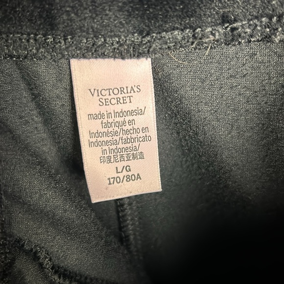 Victoria Secret bundle sweatshirt and sweatpants - Picture 8 of 9